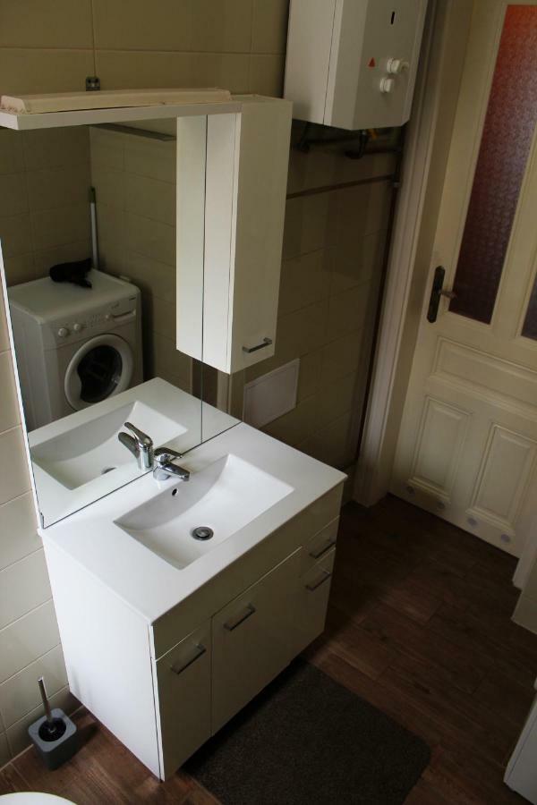 Vintage Apartment การ์โลวีวารี ภายนอก รูปภาพ