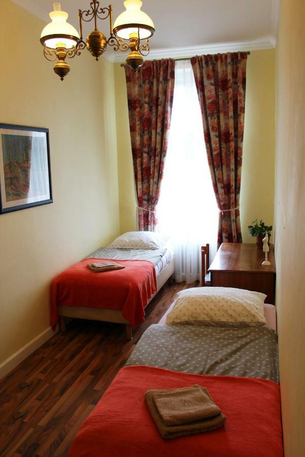 Vintage Apartment การ์โลวีวารี ภายนอก รูปภาพ